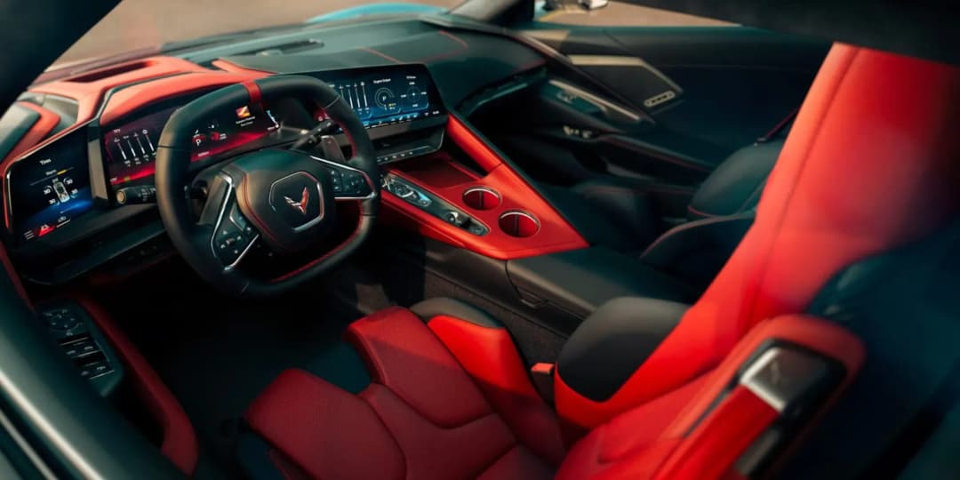 /uploads/2027_Corvette_Stingray_GM_9_2048x1024_0e07540661.webp