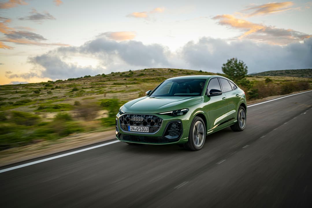 Audi Q5 Sportback District Green Tampilkan Wajah Baru Kemewahan Modern yang Lebih Elegan